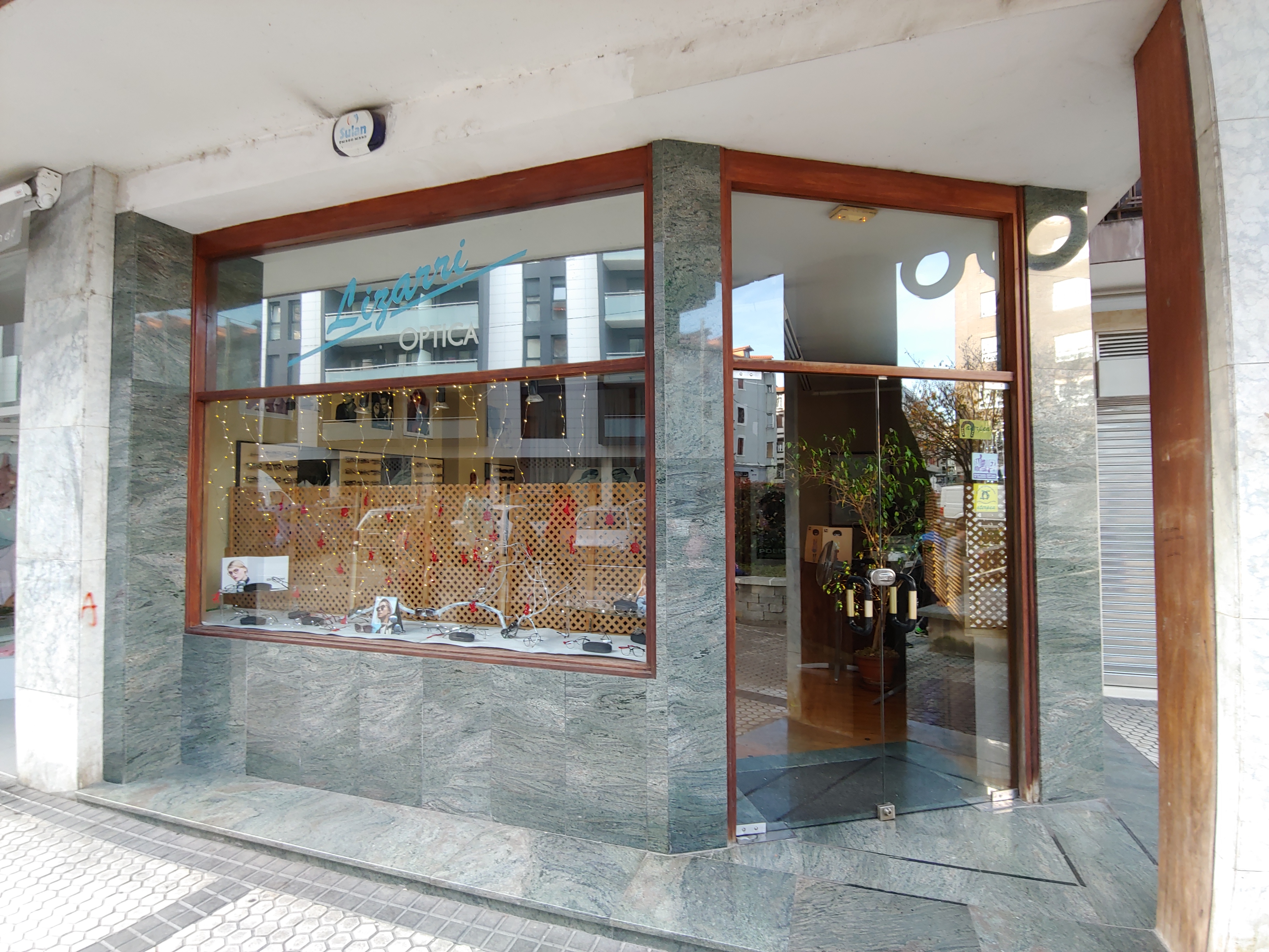 Imagen de OPTICA LIZARRI